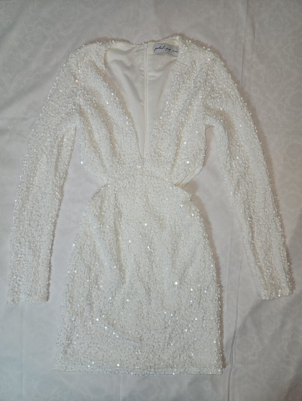 Petal And Pup Womens XS White Kelly Long Sleeve Sequin Mini Dress Cutouts Deep V